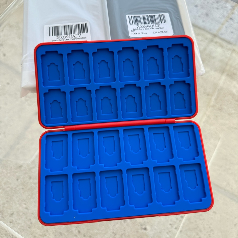 Black Nintendo Switch Game Case (Case Only)
